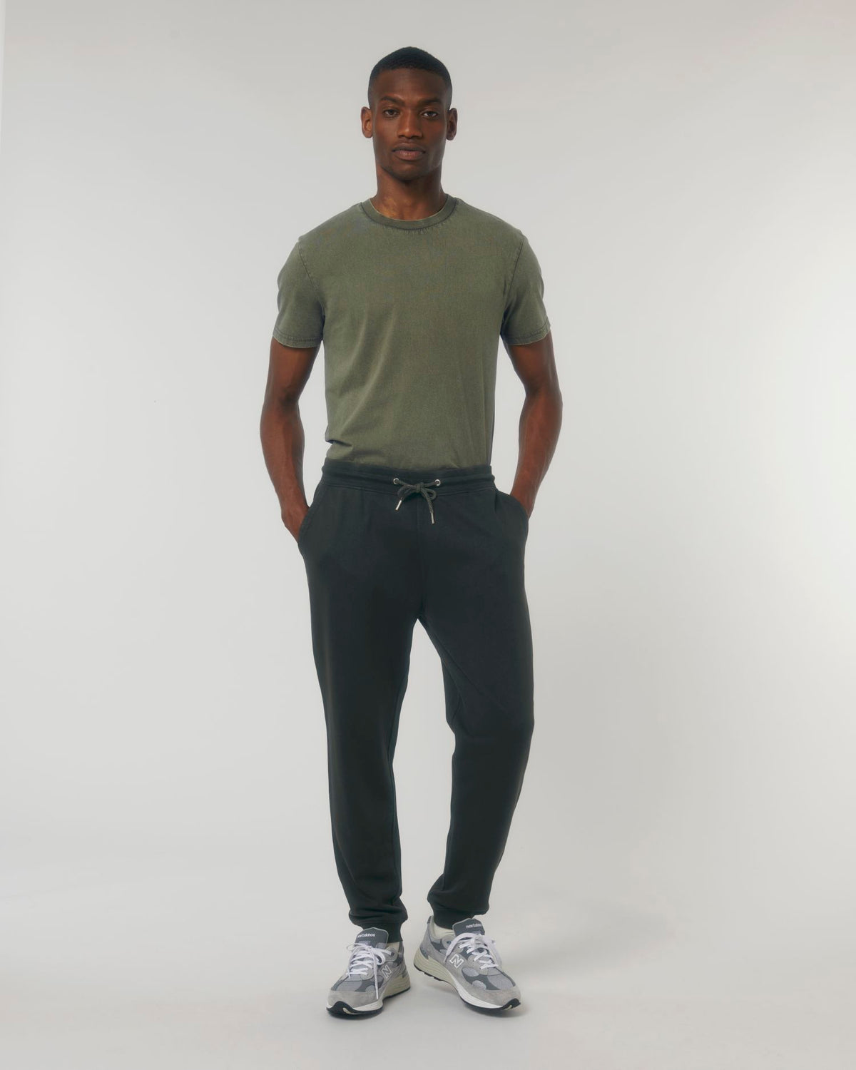 #color_g-dyed-black-rock